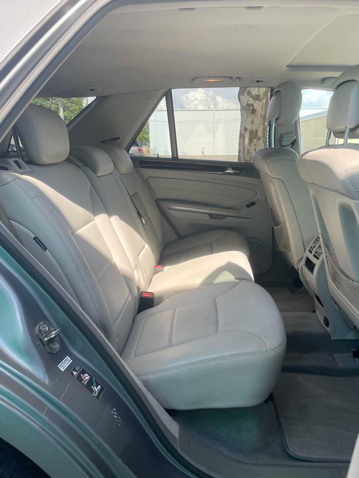 Mercedes-Benz Ml 350 Rwd Suv - Thumbnail 17