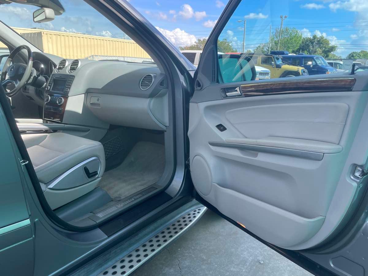 Mercedes-Benz Ml 350 Rwd Suv - Thumbnail 13