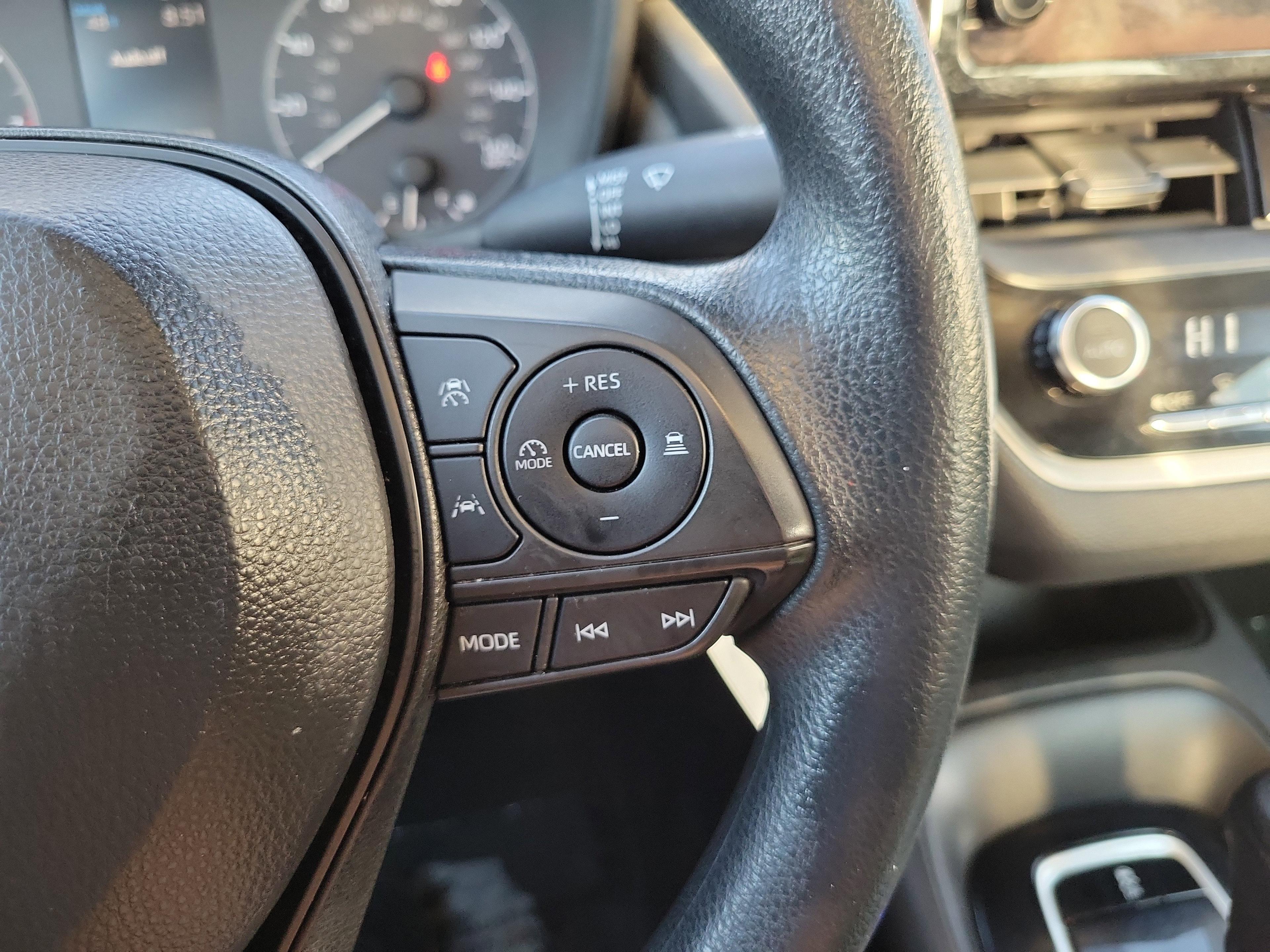 Toyota Corolla Le Fwd - Thumbnail 18