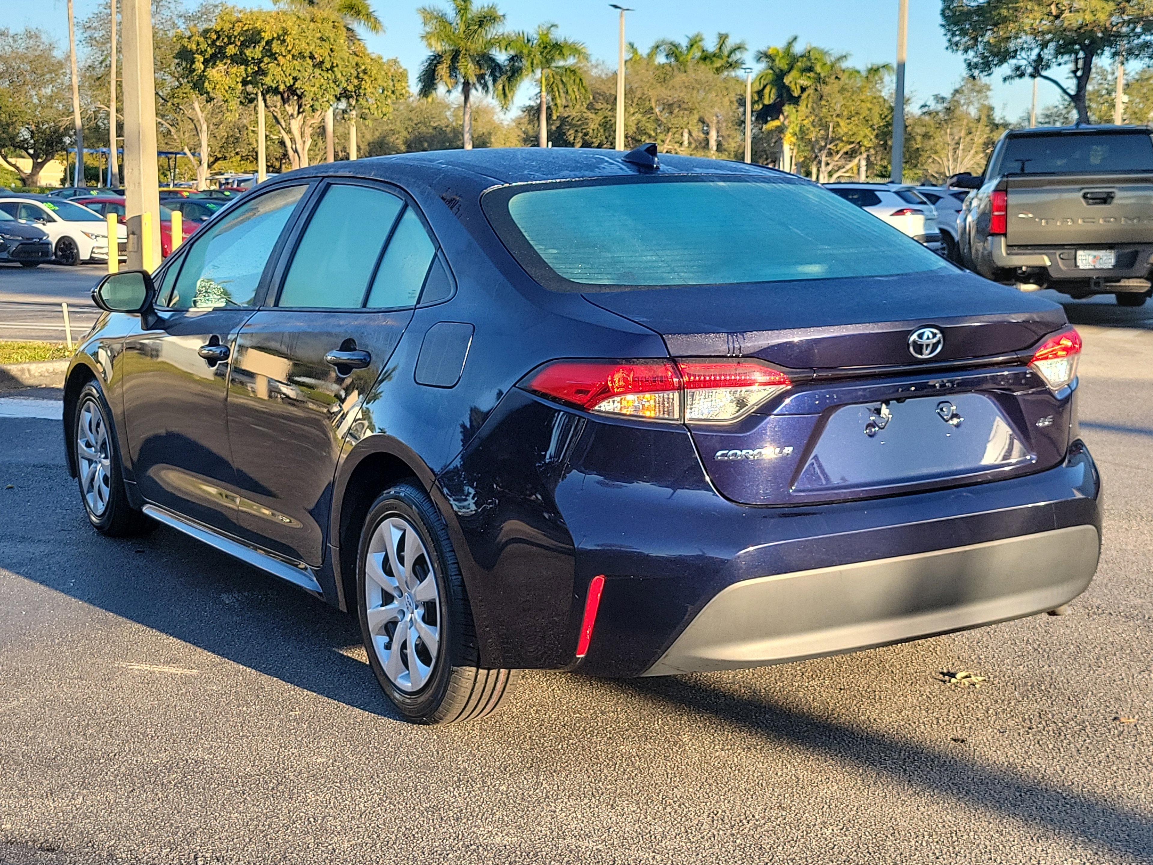 Toyota Corolla Le Fwd - Thumbnail 8