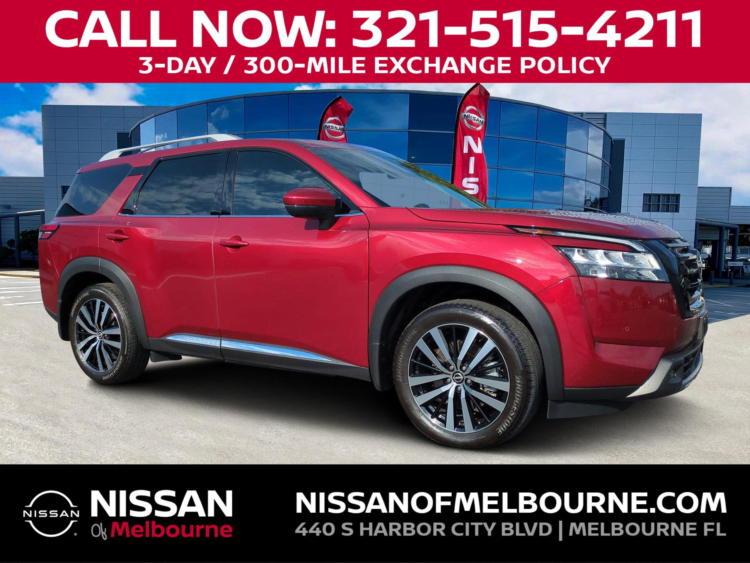 Nissan Pathfinder - View 1