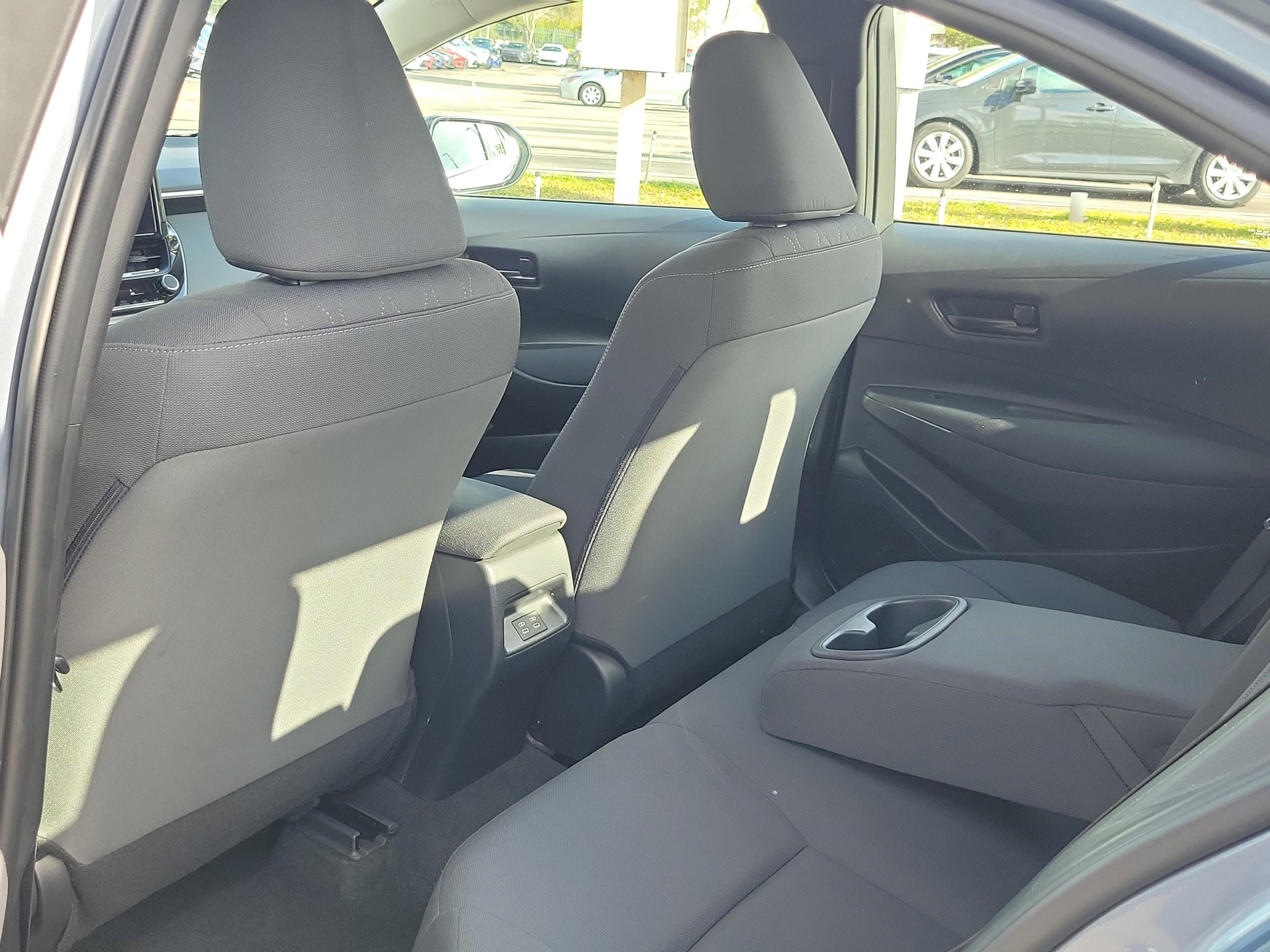 Toyota Corolla Le Fwd - Thumbnail 10