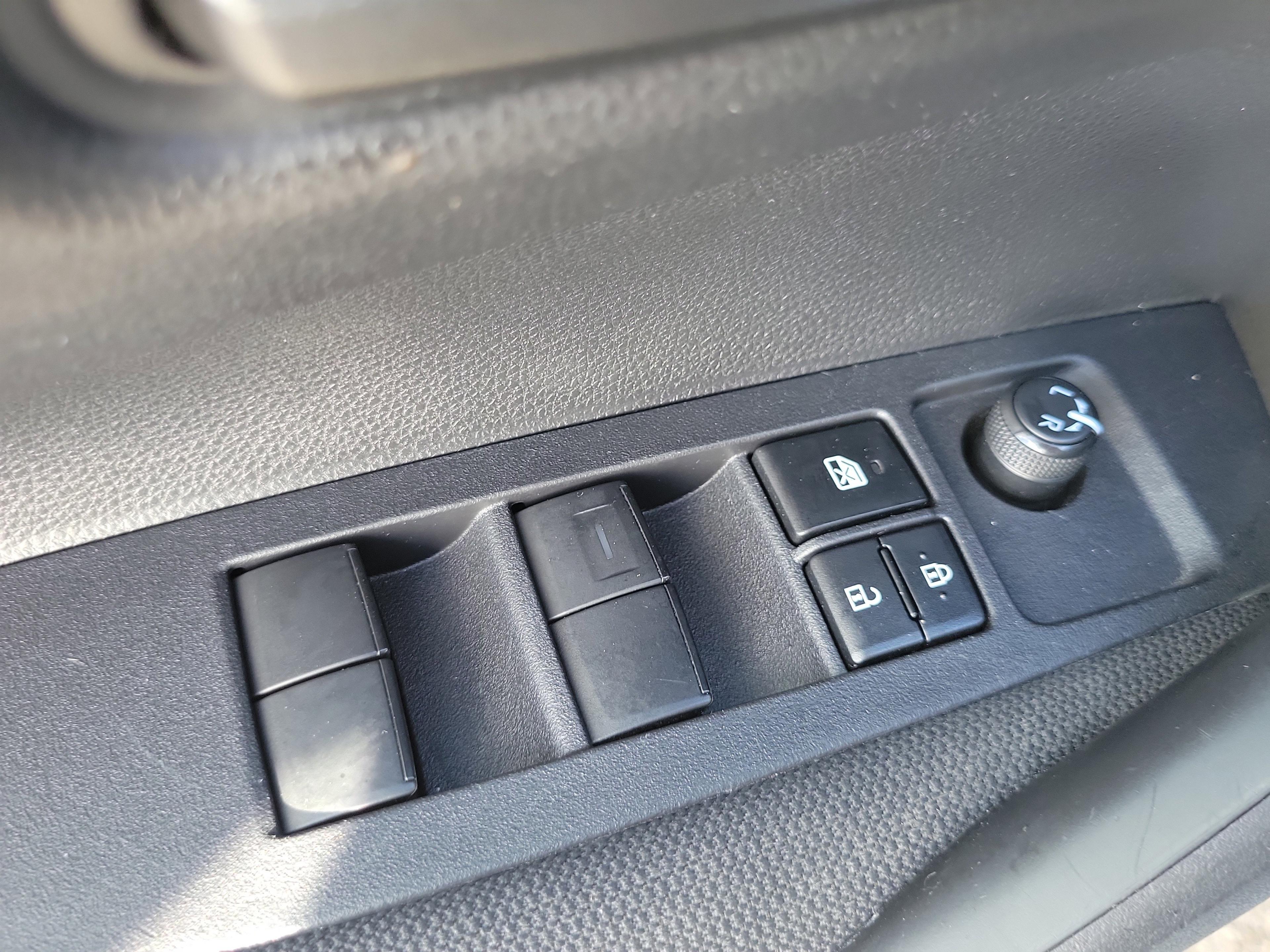 Toyota Corolla Le Fwd - Thumbnail 15