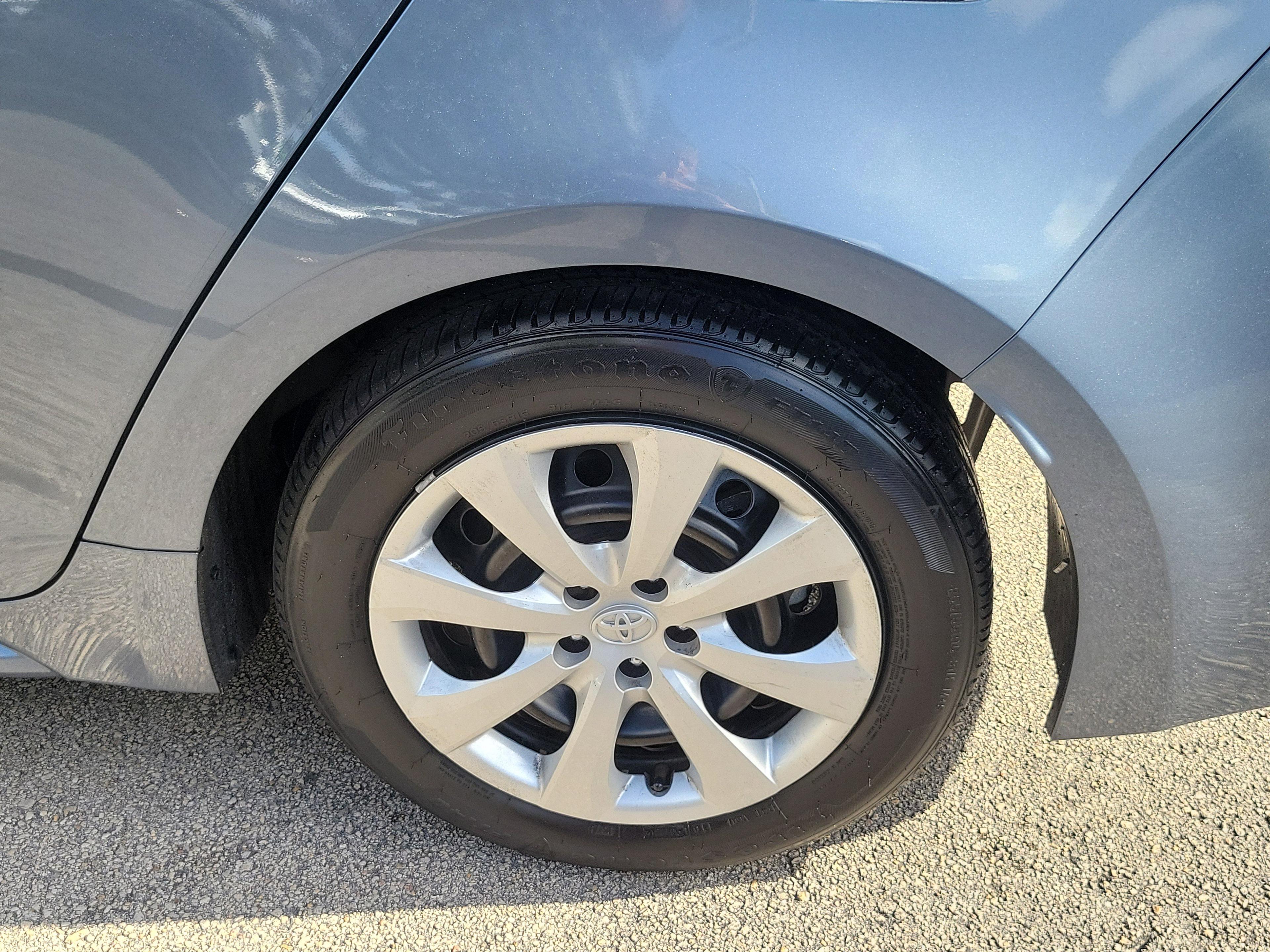 Toyota Corolla Le Fwd - Thumbnail 9