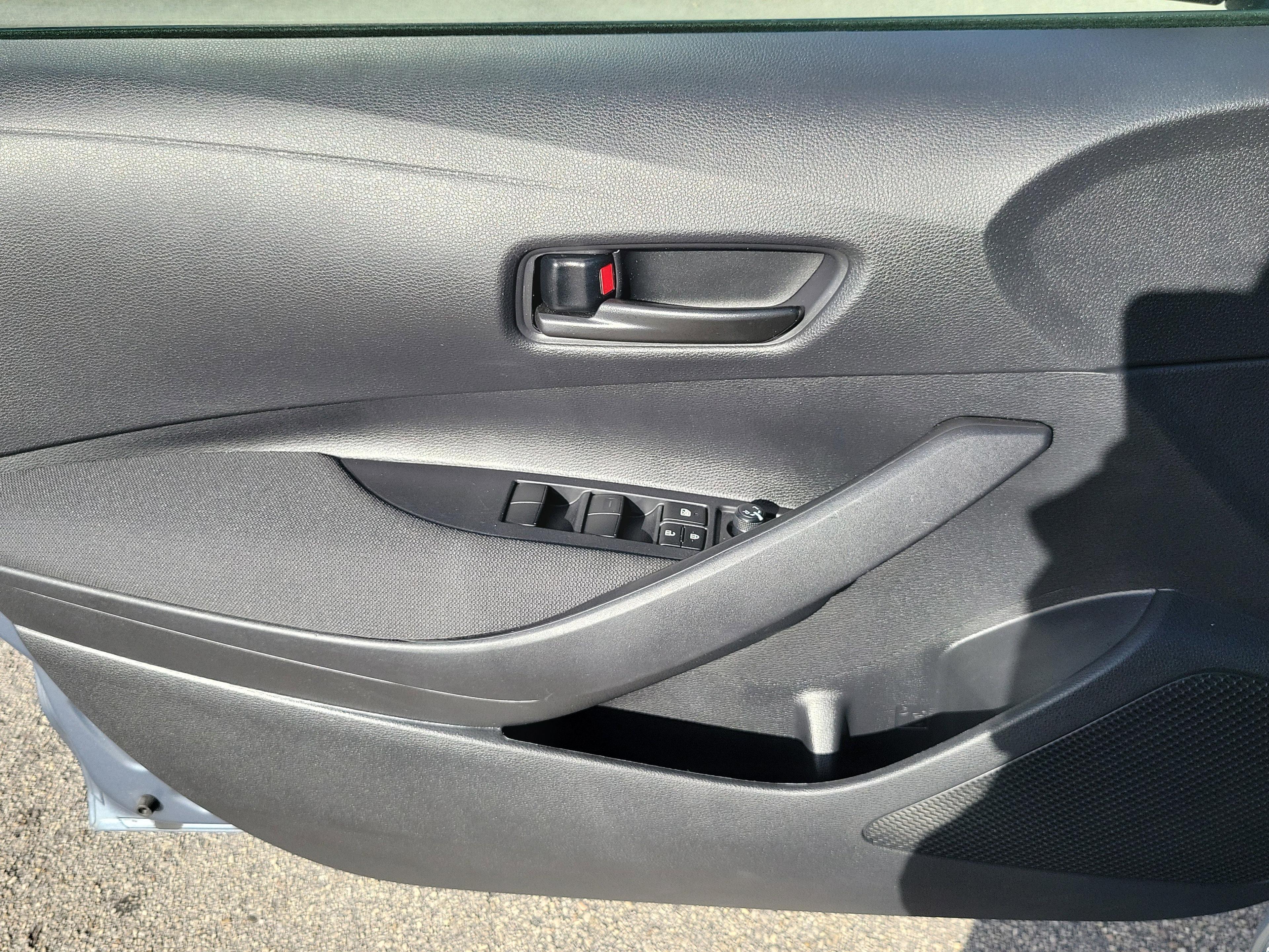 Toyota Corolla Le Fwd - Thumbnail 14