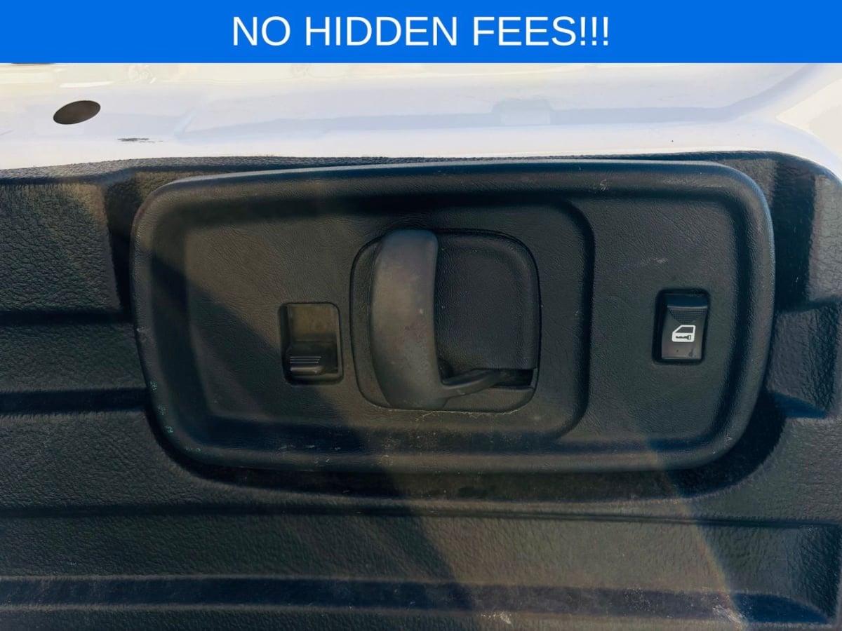 Chevrolet Express Cargo Van - Thumbnail 15