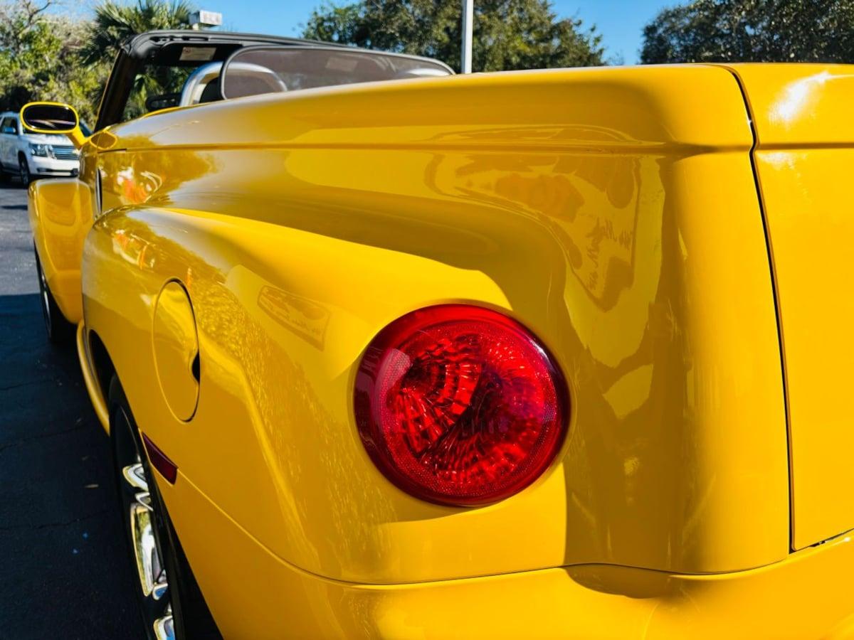 Chevrolet Ssr Ls - Thumbnail 11