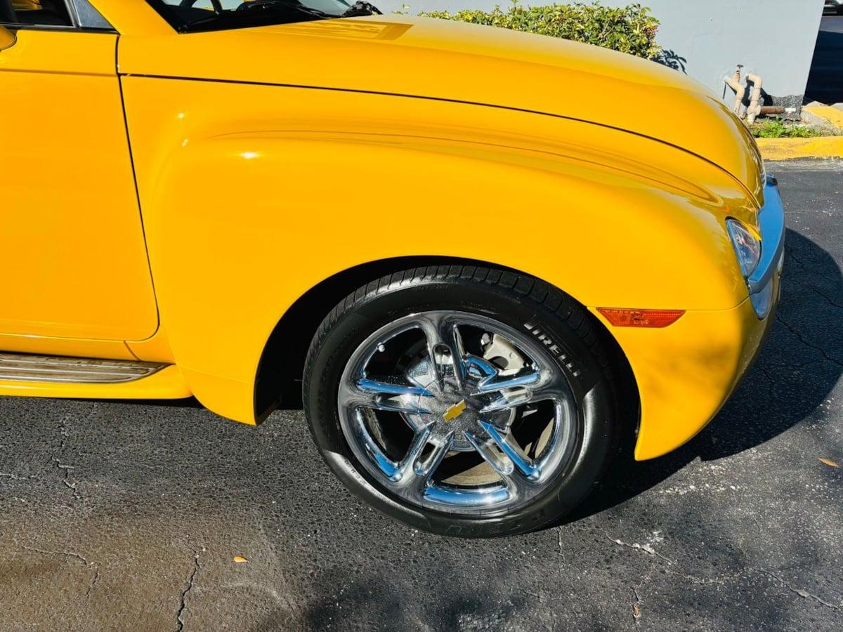 Chevrolet Ssr Ls - Thumbnail 3