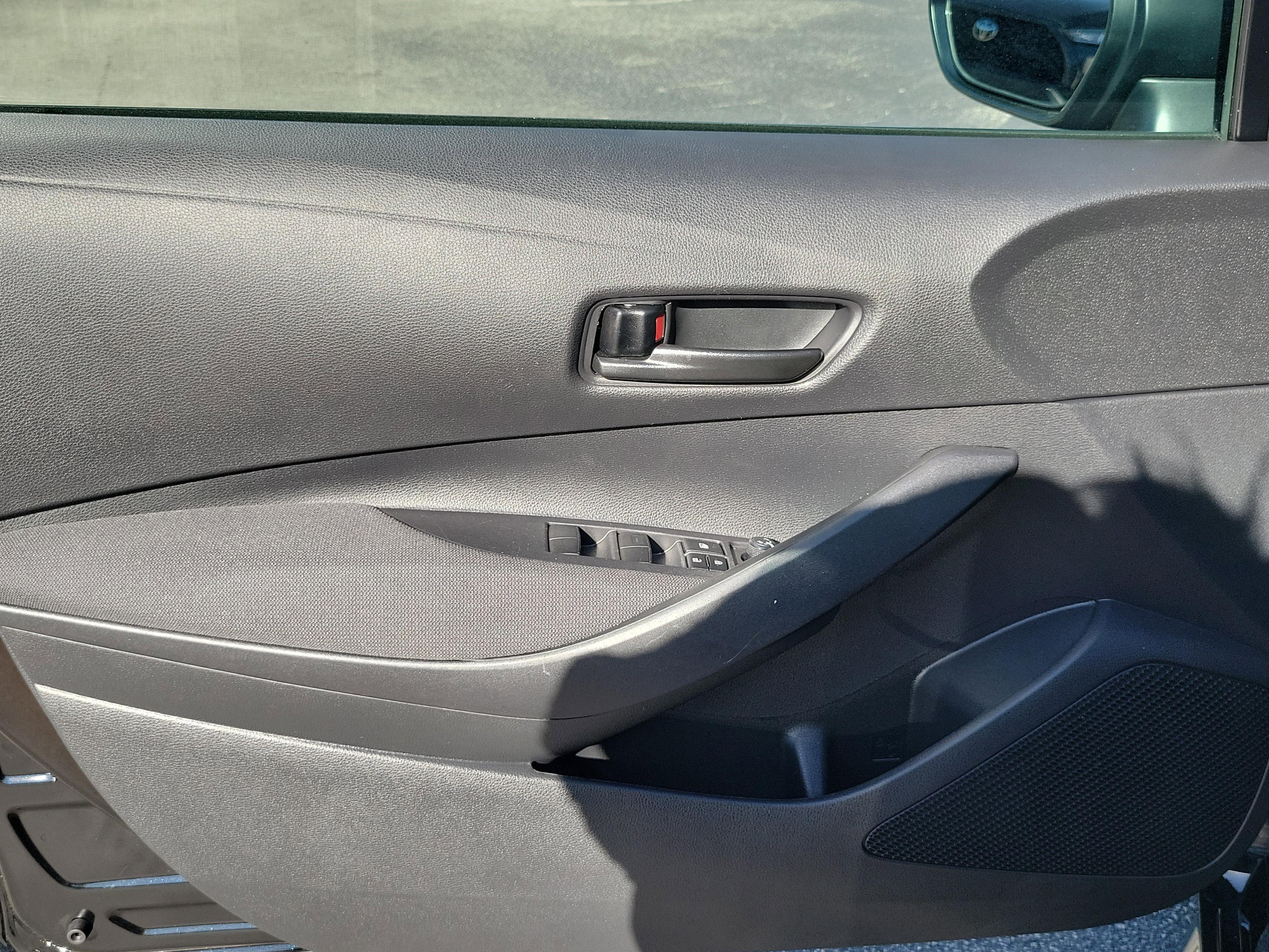 Toyota Corolla Le Fwd - Thumbnail 14