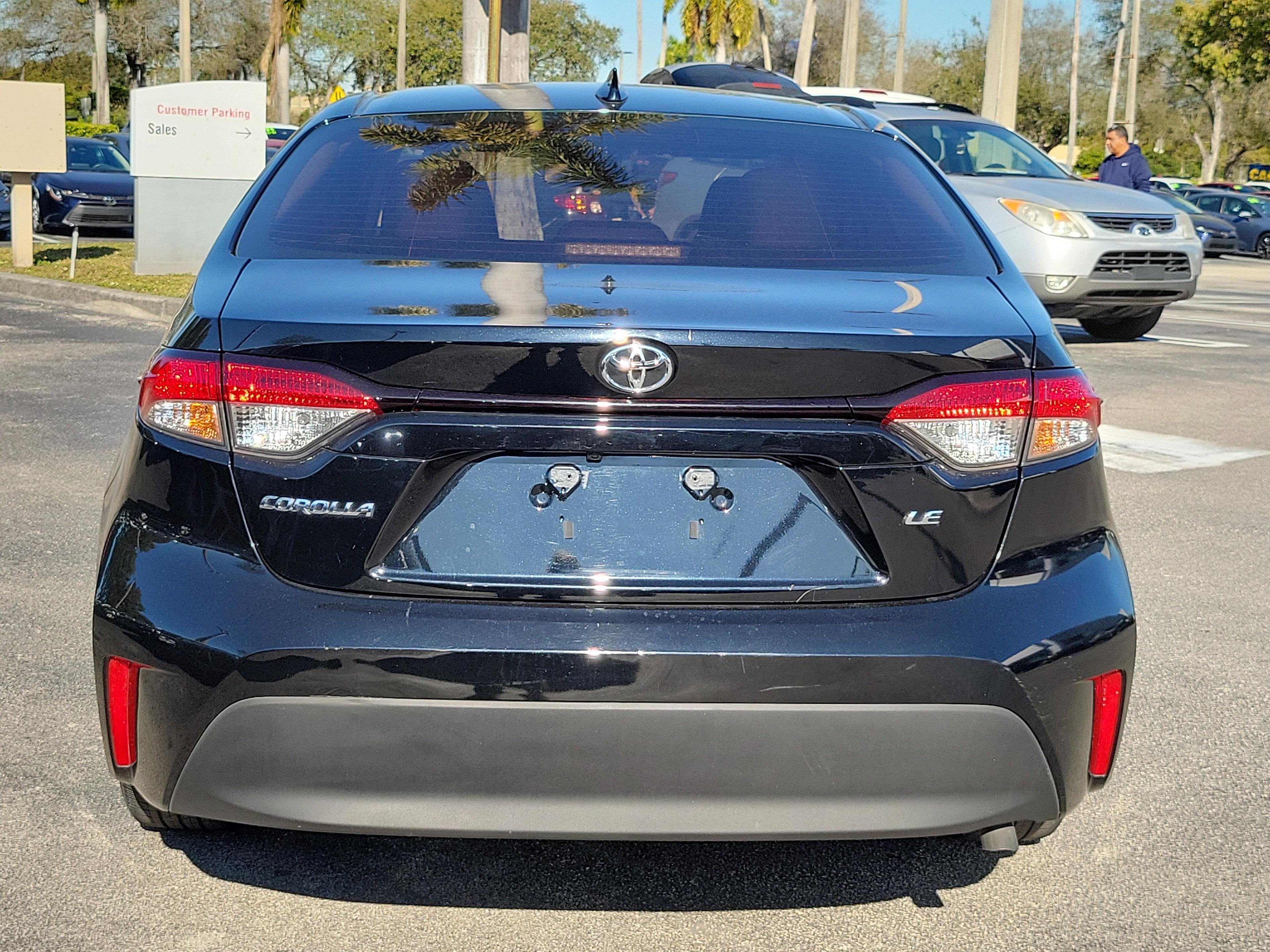 Toyota Corolla Le Fwd - Thumbnail 7