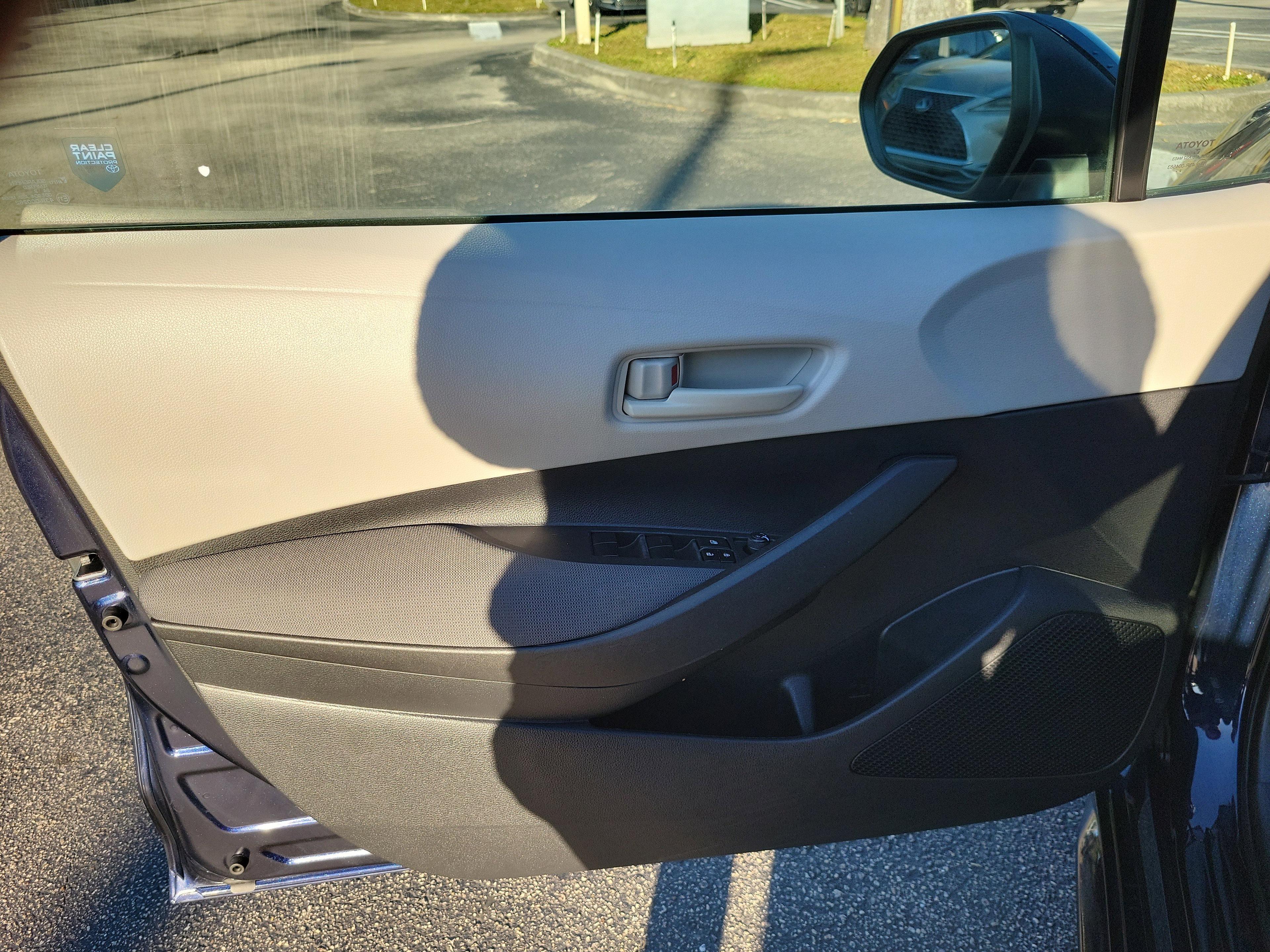 Toyota Corolla Le Fwd - Thumbnail 14