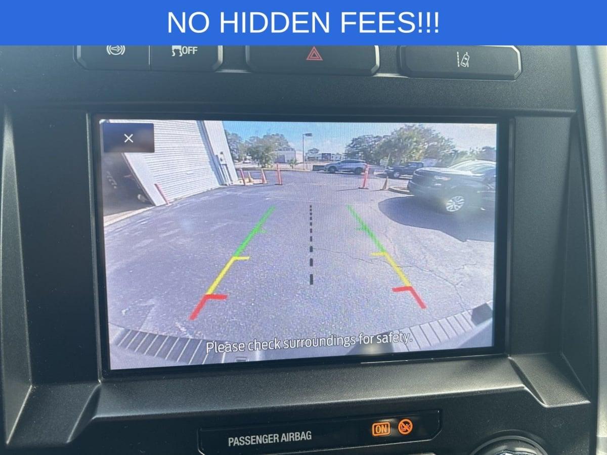 Ford Super Duty F-350 Srw Lariat - View 1