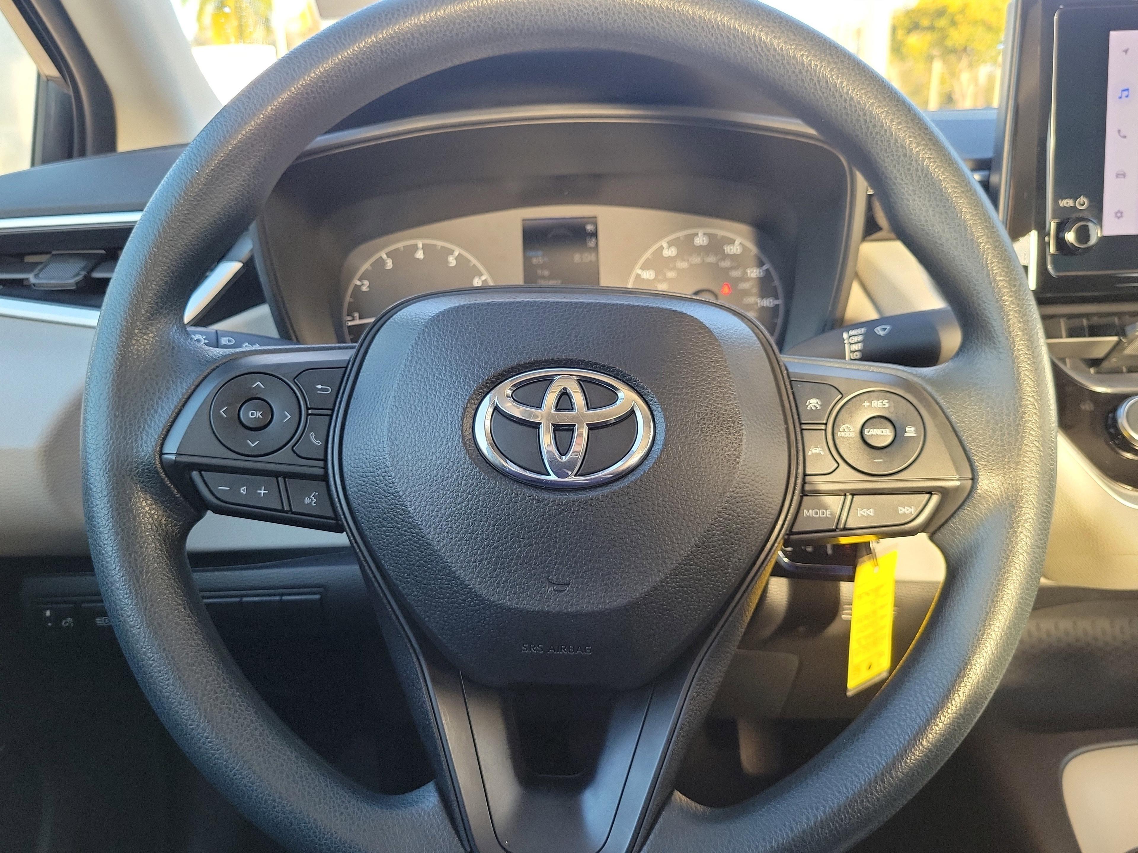 Toyota Corolla Le Fwd - Thumbnail 16