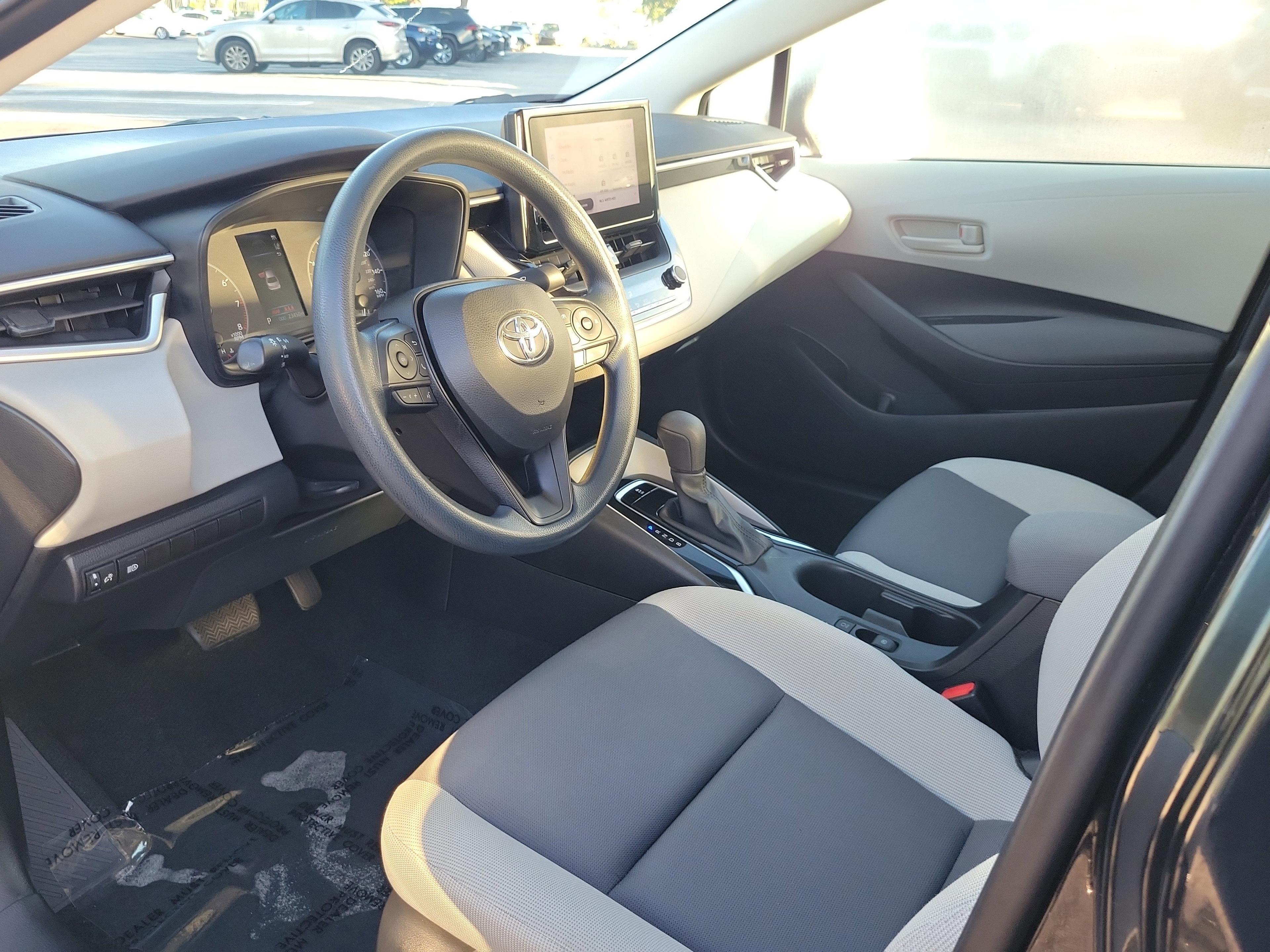 Toyota Corolla Le Fwd - Thumbnail 12