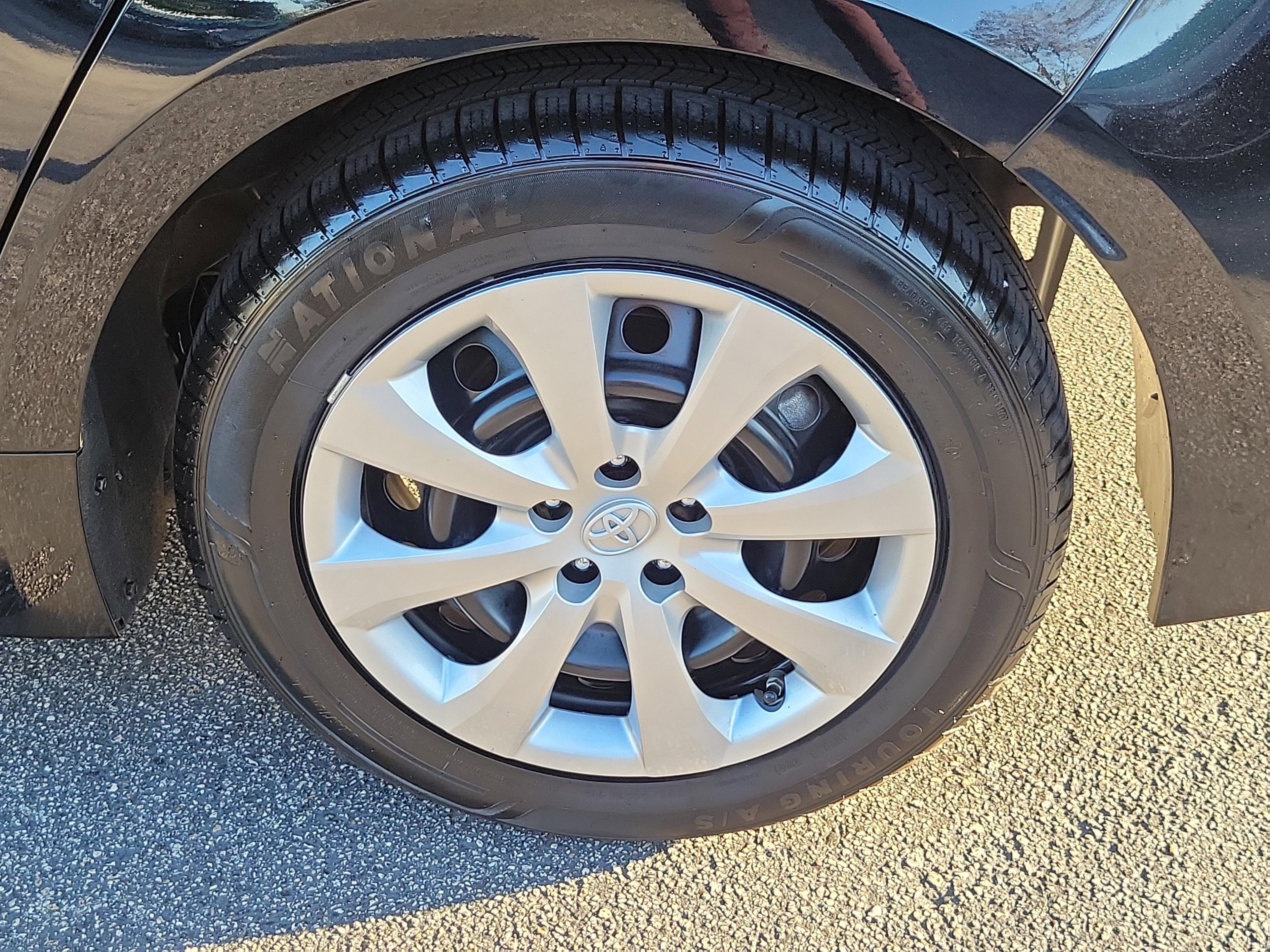 Toyota Corolla Le Fwd - Thumbnail 8