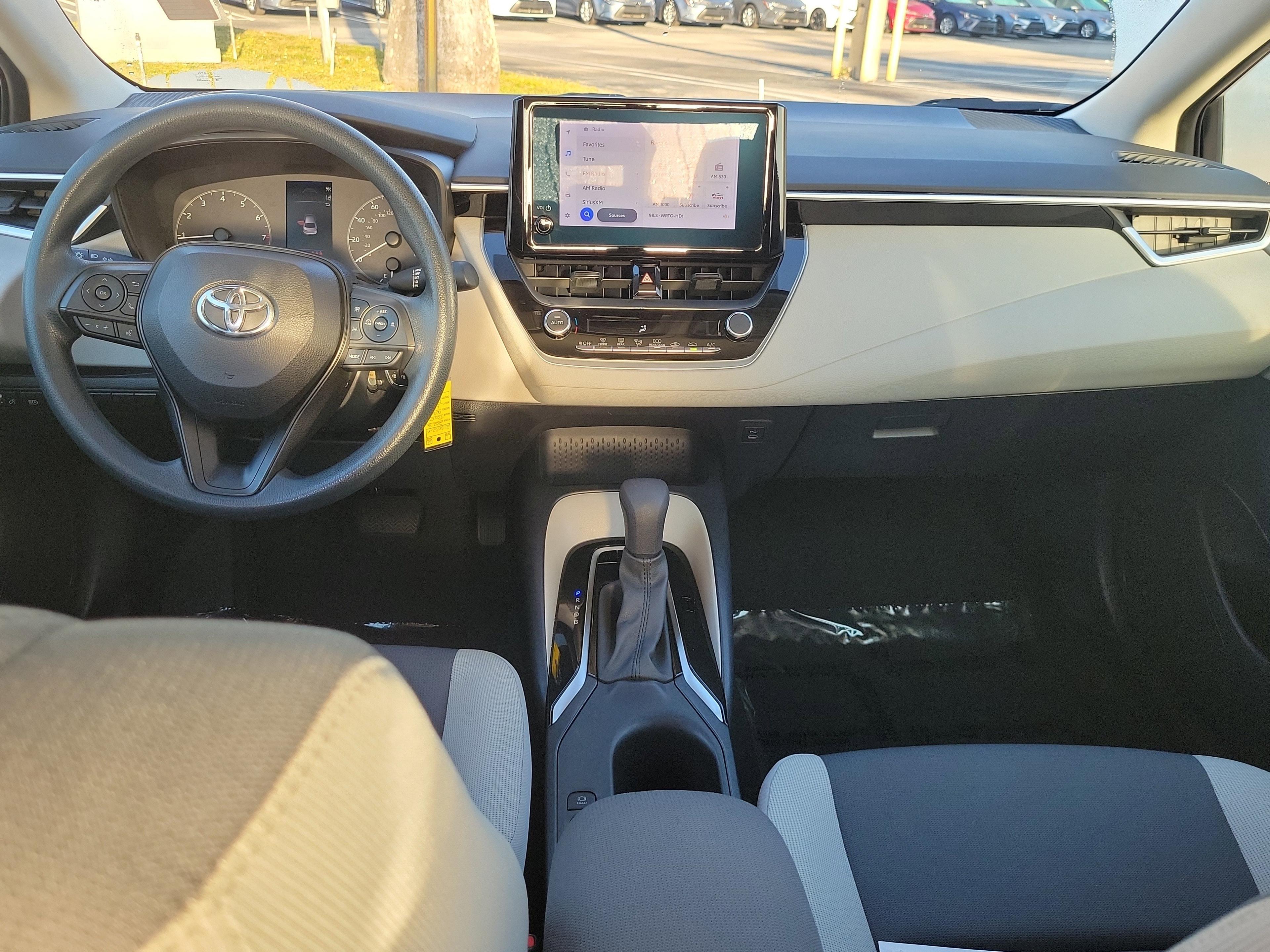 Toyota Corolla Le Fwd - Thumbnail 11