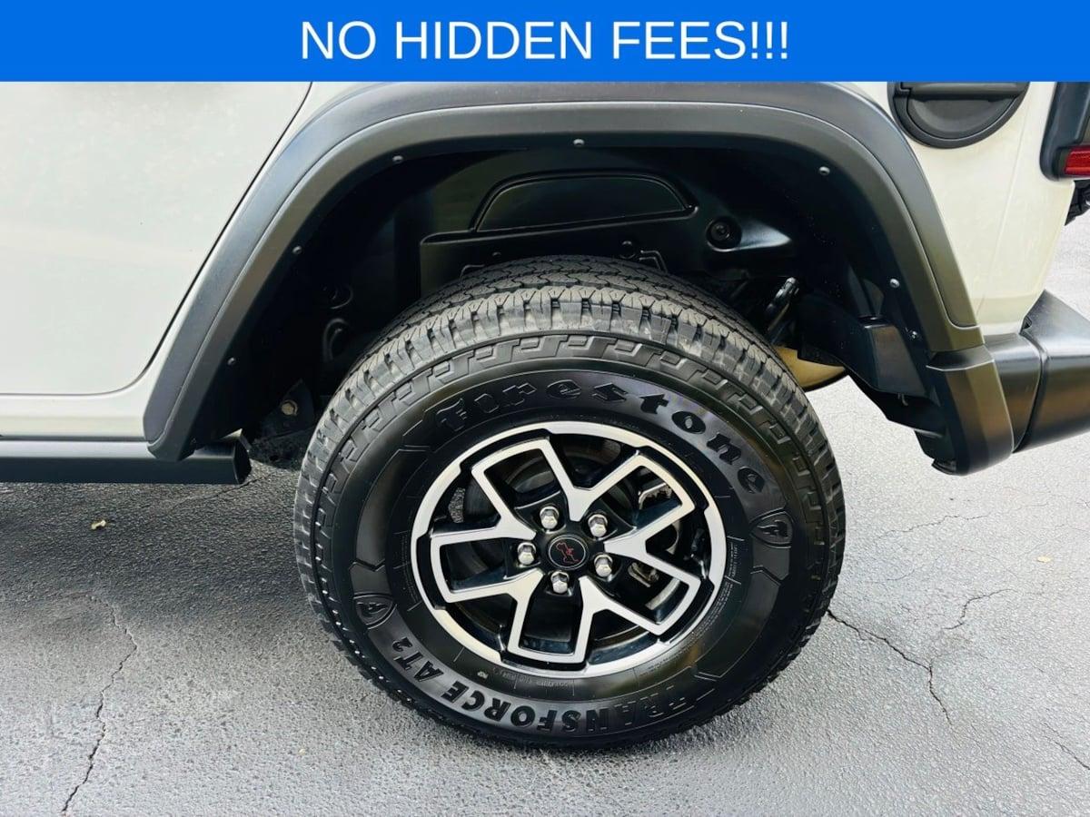 Jeep Wrangler Rubicon - Thumbnail 8