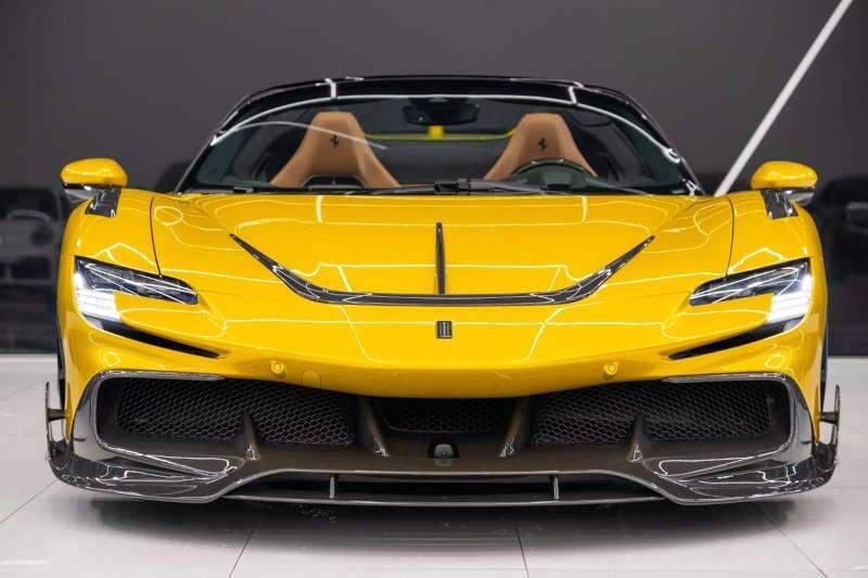 Ferrari Sf90 Spider Mansory Edition - Thumbnail 2