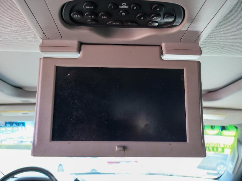 Gmc Yukon Xl2Wd 4Dr Denali - Thumbnail 15