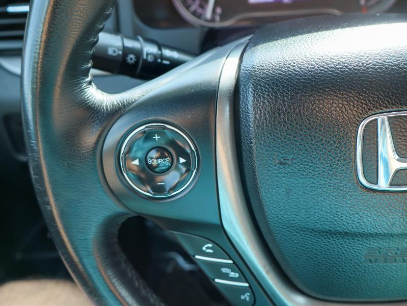 Honda Ridgelinertl Awd - Thumbnail 17