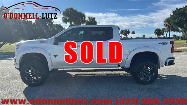 Chevrolet Silverado 1500 Rst Crew Cab 4Wd W/ Z71 Package & Black Widow Conversion | Stock No: De483 - Thumbnail 4