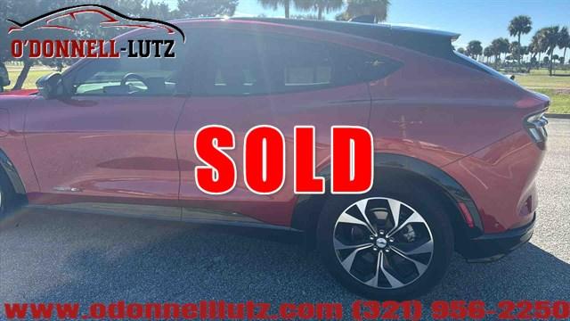 Ford Mustang Mach-E Premium W/ 91Kwh Usable Ext Battery** - Thumbnail 6