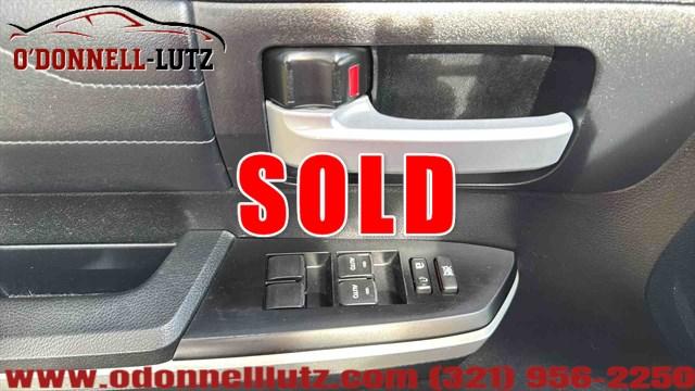 Toyota Tundra Limited 5.7L Ffv Crewmax 2Wd | Stock No: De489 - Thumbnail 18