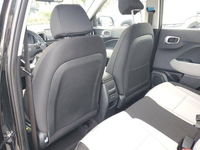 Hyundai Venue Sel Fwd 4D Sport Utility - Thumbnail 14