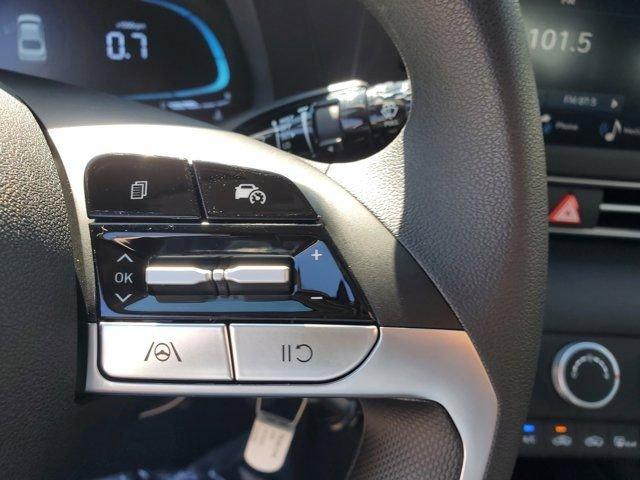 Hyundai Elantra Se Fwd 4D Sedan - Thumbnail 12