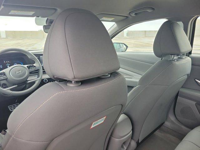 Hyundai Elantra Sel Sport Fwd 4D Sedan - Thumbnail 11