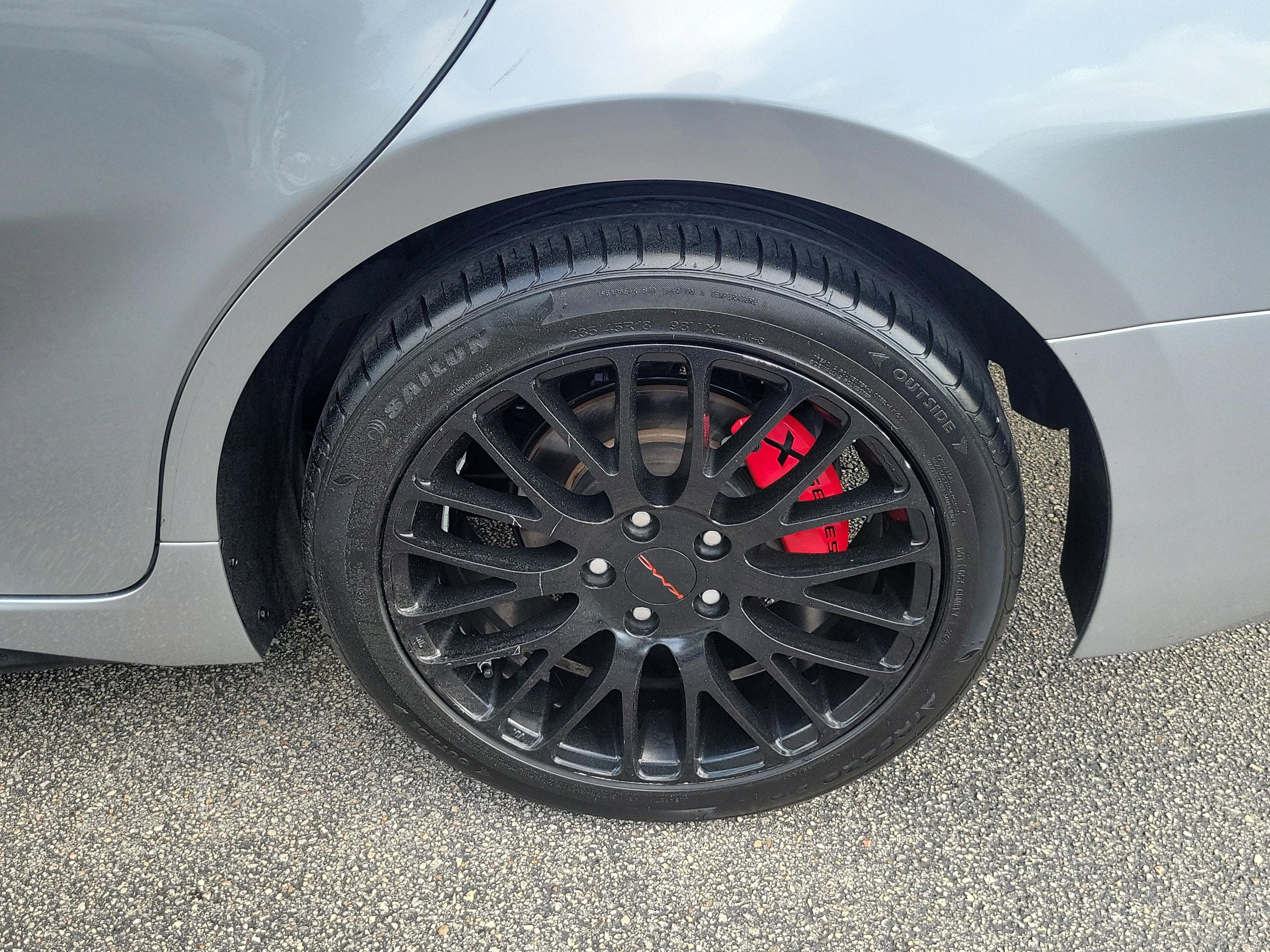 Toyota Camry Se Fwd - Thumbnail 8