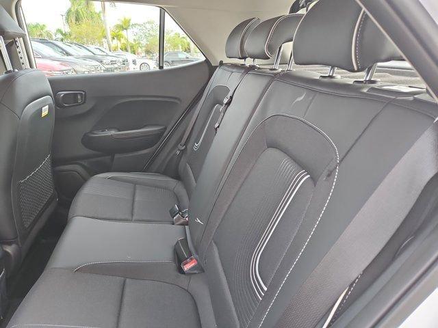 Hyundai Venue Limited Fwd 4D Sport Utility - Thumbnail 11