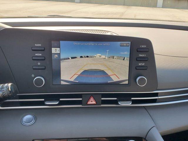 Hyundai Elantra Sel Sport Fwd 4D Sedan - Thumbnail 13