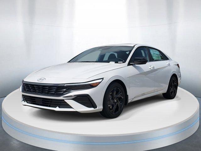 Hyundai Elantra Sel Sport Fwd 4D Sedan - Thumbnail 3