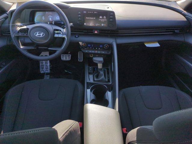 Hyundai Elantra Sel Sport Premium Fwd 4D Sedan - Thumbnail 10