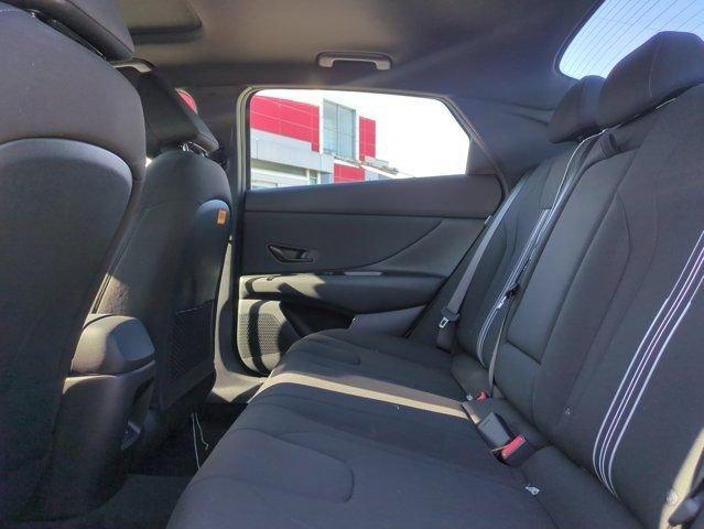 Hyundai Elantra Sel Sport Premium Fwd 4D Sedan - Thumbnail 14