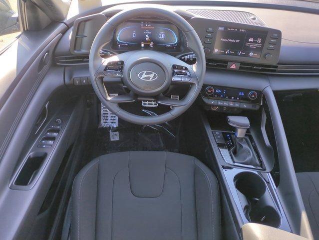 Hyundai Elantra Sel Sport Premium Fwd 4D Sedan - Thumbnail 11