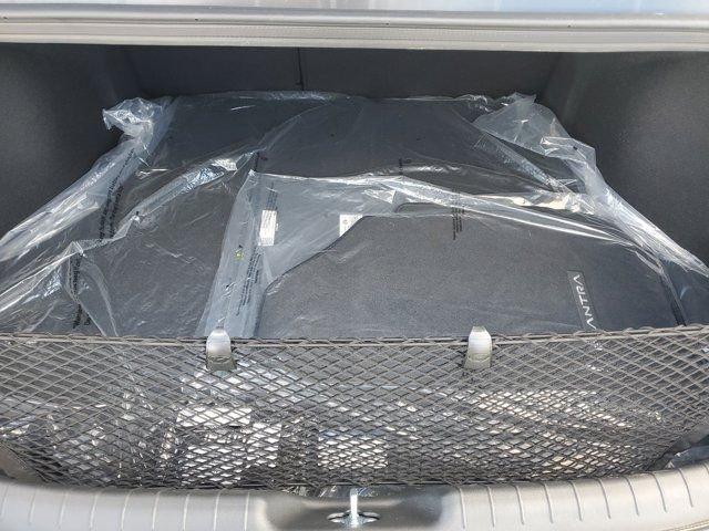 Hyundai Elantra Sel Sport Premium Fwd 4D Sedan - Thumbnail 9