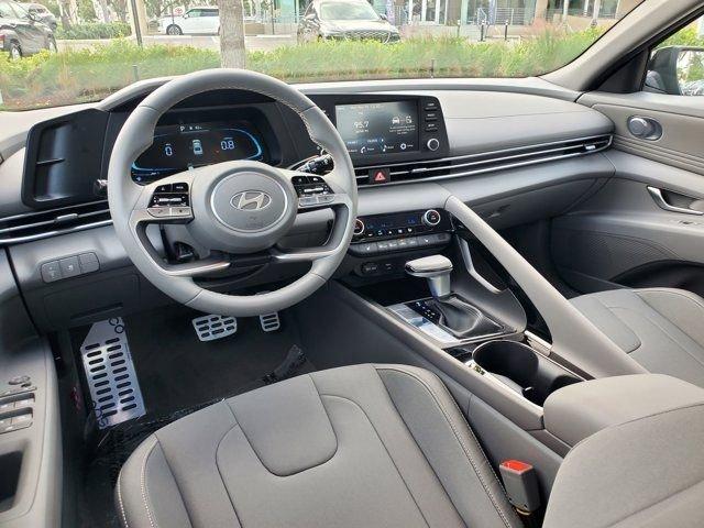 Hyundai Elantra Sel Sport Premium Fwd 4D Sedan - Thumbnail 9