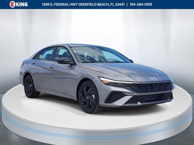 Hyundai Elantra Sel Sport Premium Fwd 4D Sedan - Thumbnail 2