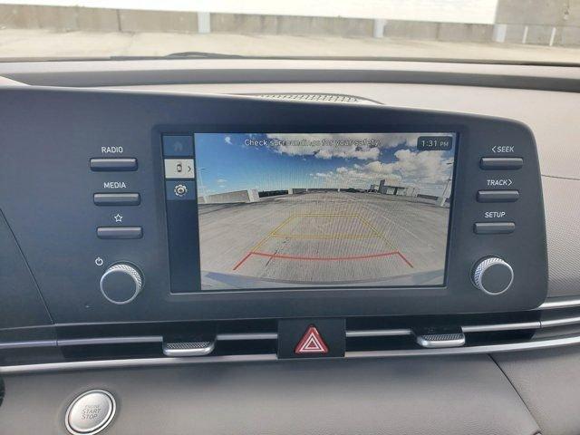 Hyundai Elantra Sel Sport Premium Fwd 4D Sedan - Thumbnail 18