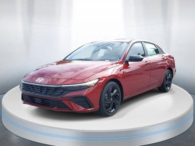 Hyundai Elantra Sel Sport Premium Fwd 4D Sedan - Thumbnail 3