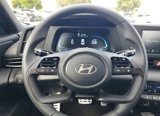 Hyundai Elantra Sel Sport Premium Fwd 4D Sedan - Thumbnail 13