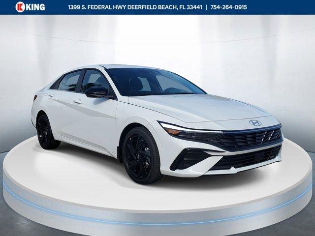 Hyundai Elantra Sel Sport Premium Fwd 4D Sedan - View 1