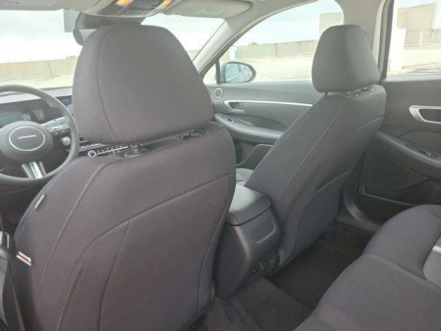 Hyundai Sonata Se Fwd 4D Sedan - Thumbnail 11