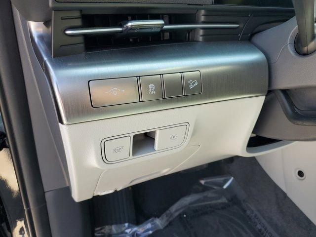 Hyundai Kona Limited Fwd 4D Sport Utility - Thumbnail 18