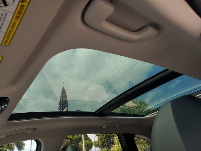 Hyundai Tucson Limited Fwd 4D Sport Utility - Thumbnail 19