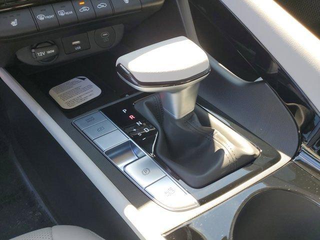 Hyundai Elantra Limited Fwd 4D Sedan - Thumbnail 18