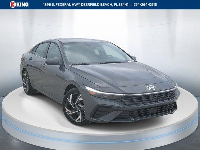 Hyundai Elantra Limited Fwd 4D Sedan - View 1