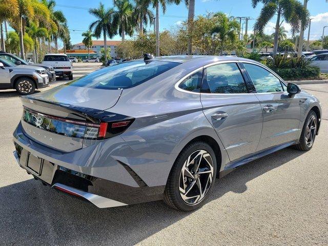 Hyundai Sonata Sel Sport Fwd 4D Sedan - Thumbnail 7